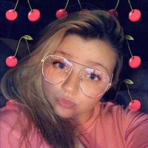 Meet your Posher, Grace